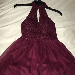 Formal dress - perfect for homecoming